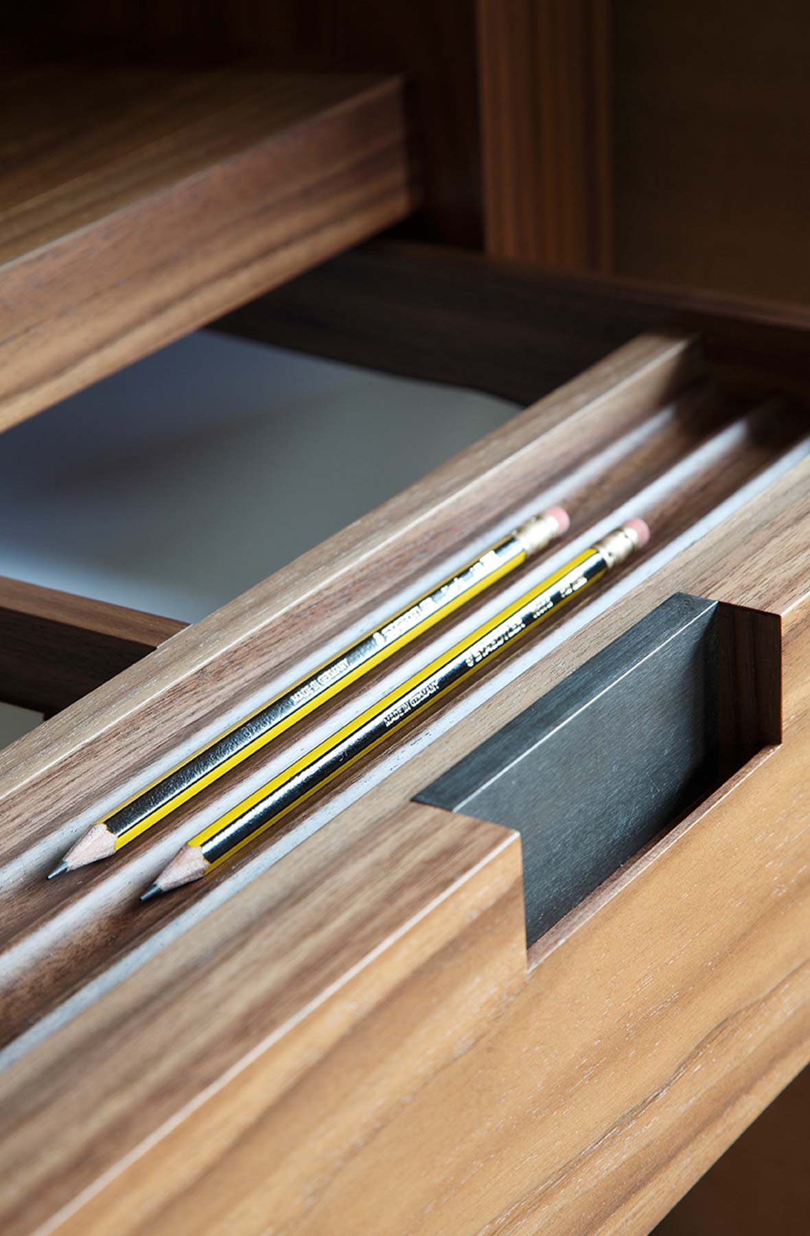 Joinery installation detail by Neova Installation.